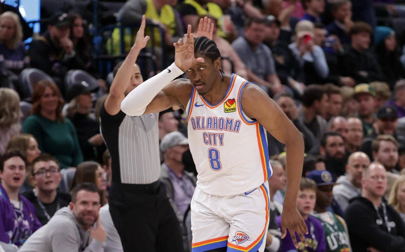 开云-西亚卡姆重要时刻反败为胜，快船带队取胜！